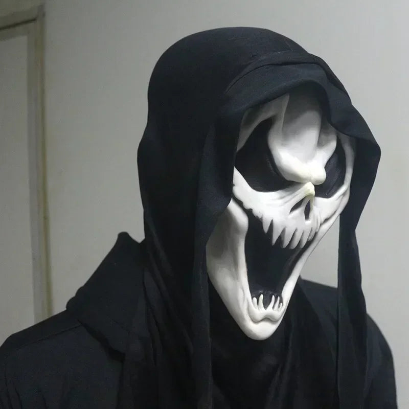 Ghost Face Mask – Halloween Cosplay