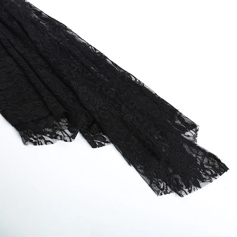 Vintage Gothic Lace T-shirt – Cropped Top