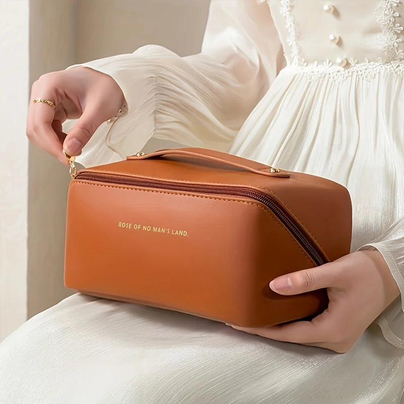 ✨ Luxury Makeup Organizer Bag – Travel Cosmetic Case 💄